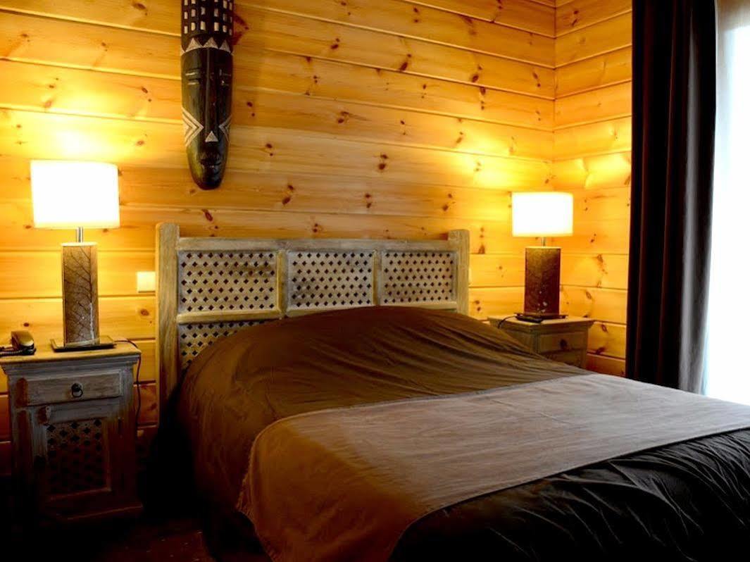 Bed and Breakfast Les Grands Frenes Plaine-de-Walsch Экстерьер фото