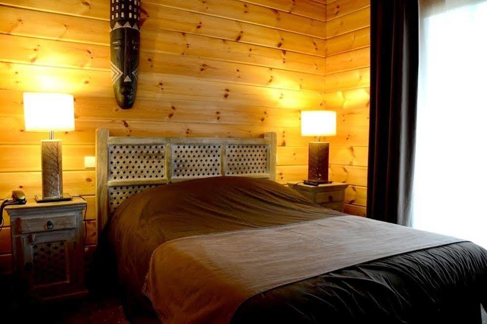 Bed and Breakfast Les Grands Frenes Plaine-de-Walsch Экстерьер фото